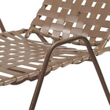 St. Maarten Chaise Lounge With Arms, Crossweave Vinyl Straps And Aluminum Frames