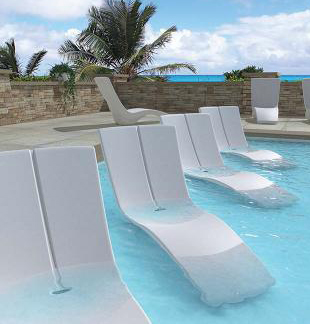 Curved Rotoform polymer chaise lounge by Tropitone