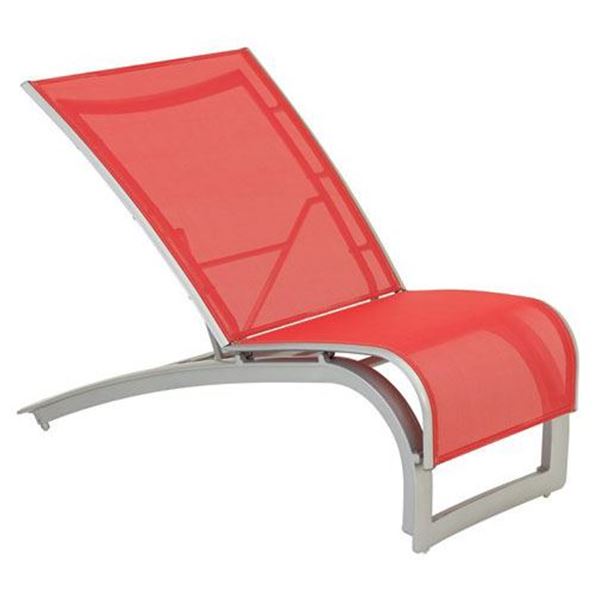 Tropitone Flair Sling Recliner with Stackable Aluminum Frame
