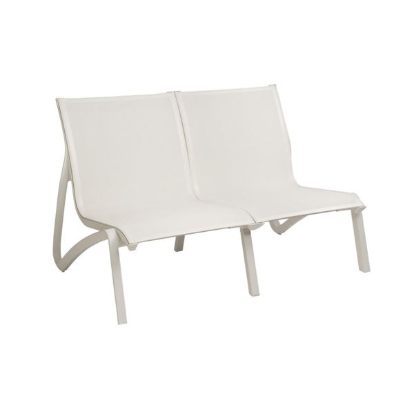 Grosfillex lounge chair hotsell