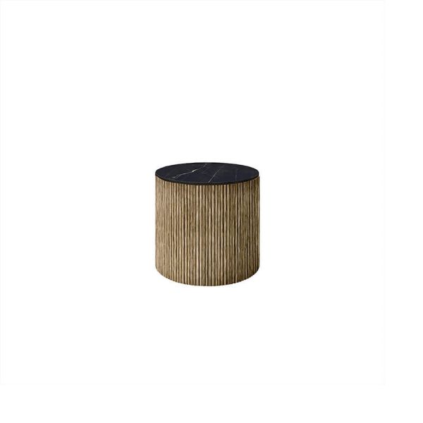 Hampton 20″ round outdoor side table with onyx black top and natural flax base for modern patios